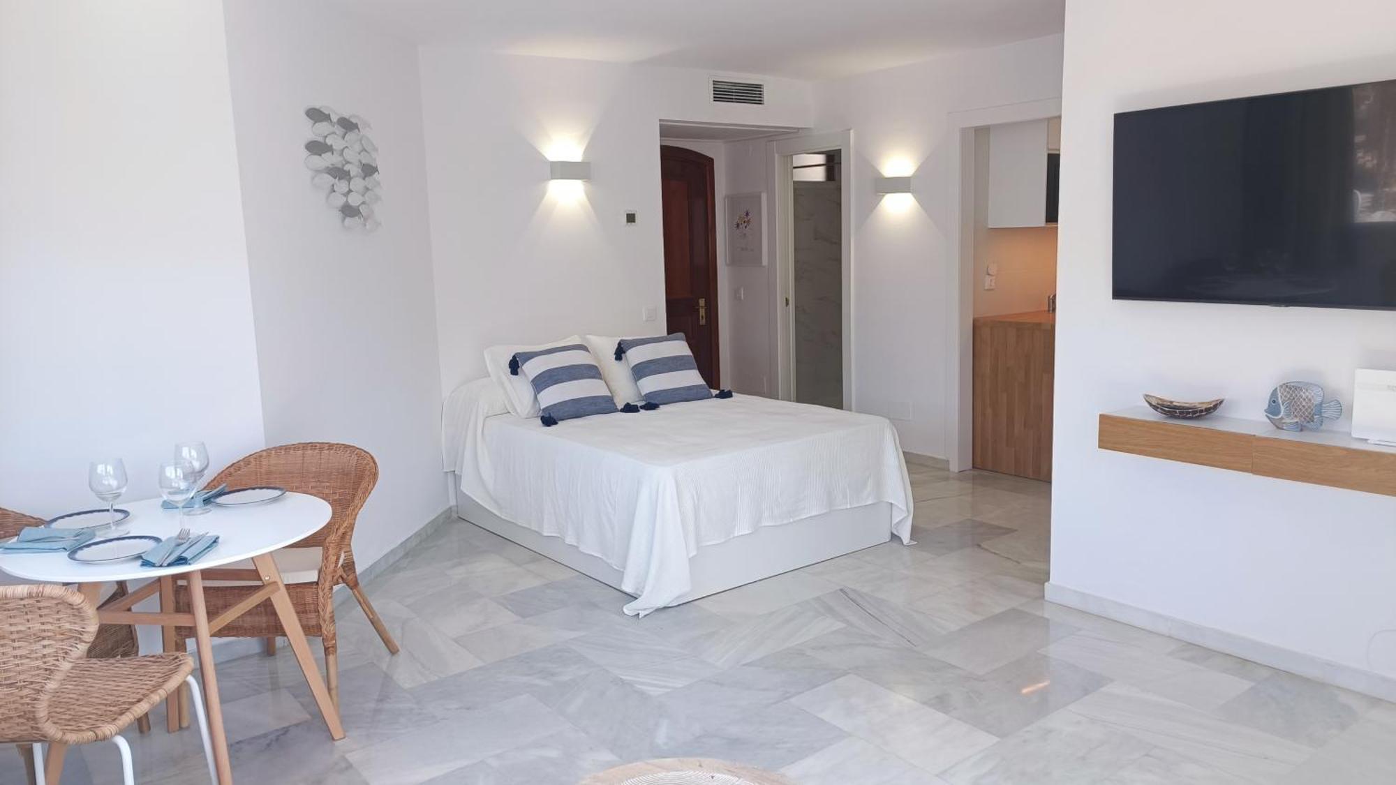 Beach Studio Puerto Marina Playa Benalmadena Exterior photo